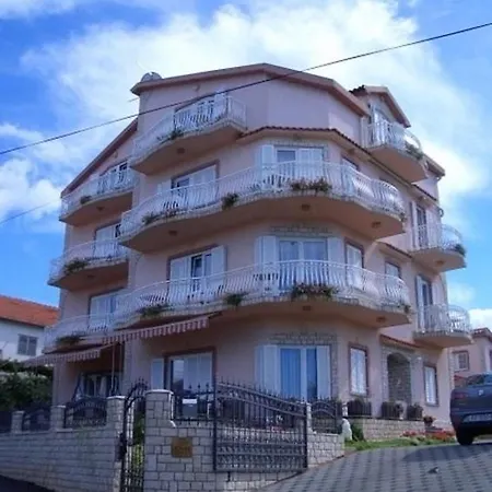 Διαμέρισμα In Tkon/insel Pasman 7887 Kraj (Zadar)